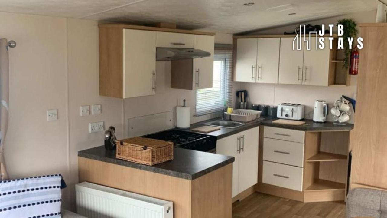 Spacious And Luxurious Caravan In Trecco Bay פורת'קל מראה חיצוני תמונה